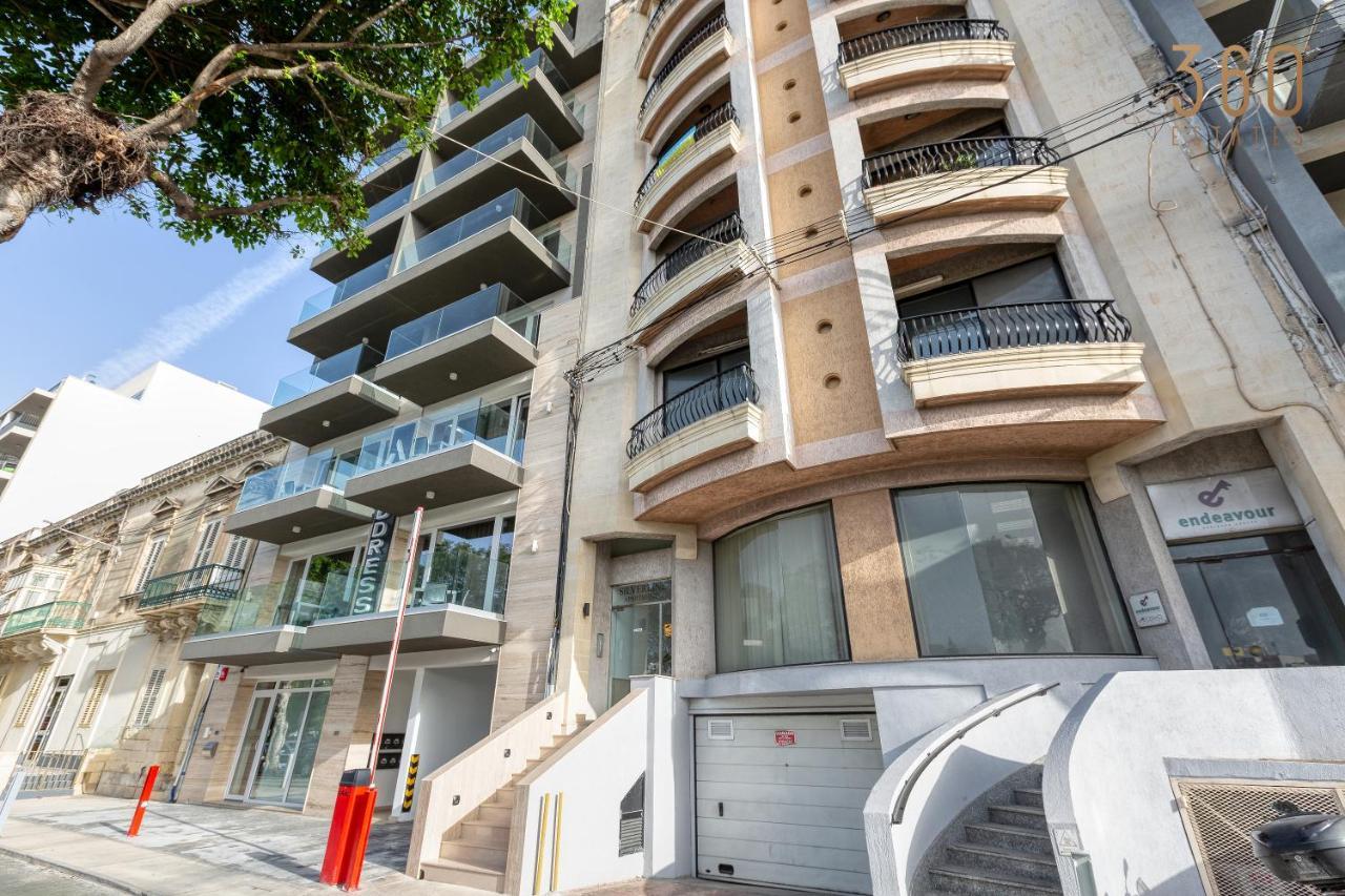 Apartment Stunning 3br Marina View In With Balcony By 360 Estates *